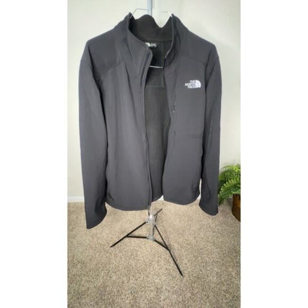 New Men's The North Face Black Apex Bionic Softshell Jacket